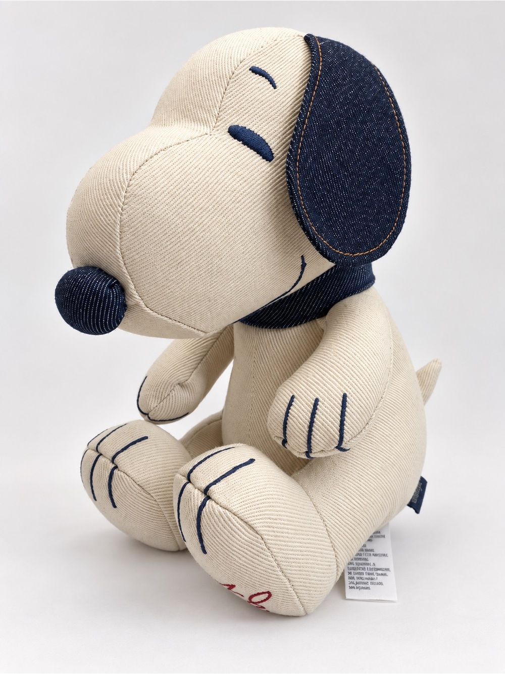 American Eagle Outfitters X Peanuts, Beige and Navy Plush Snoopy Dog